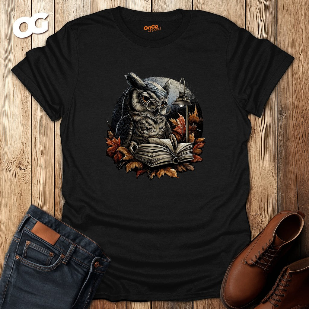 Owl Reading Book T-Shirt with Fall Leaves Design – black – oak-wood
