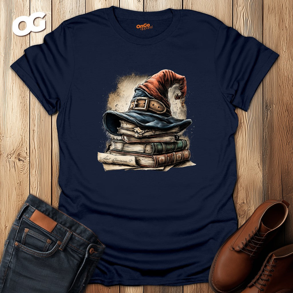 Wizard Hat with Books T-Shirt for Fantasy Fans – navy – oak-wood
