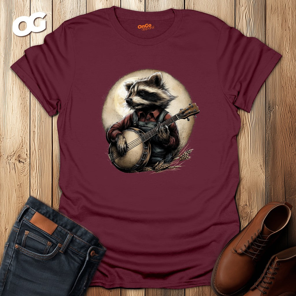 Raccoon Banjo Player T-Shirt – maroon – oak-wood