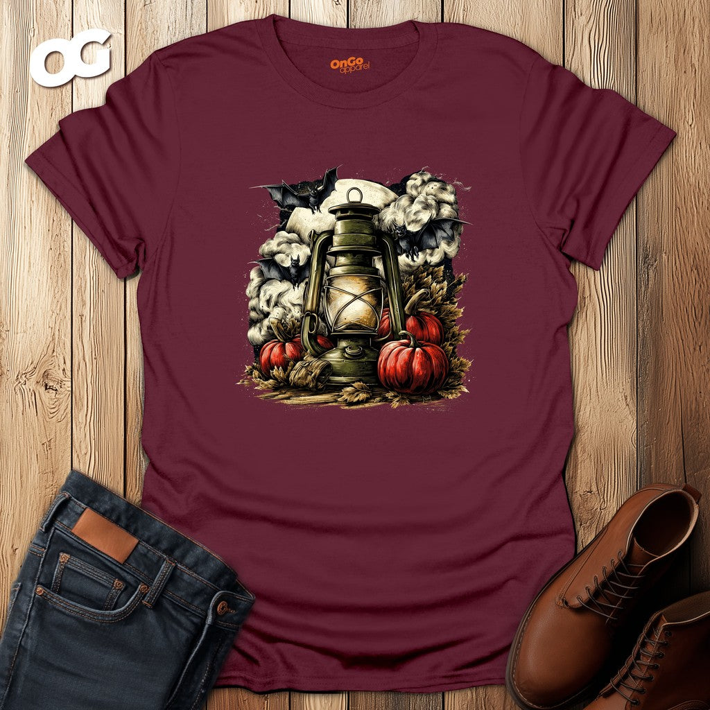 Halloween Lantern T-Shirt with Bats and Pumpkins – maroon – oak-wood