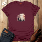 Cheerful Ghost Graphic T-Shirt – maroon – oak-wood