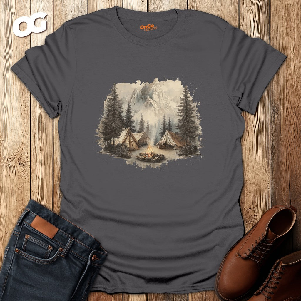 Camping Scene T-Shirt with Tents and Mountains – charcoal – oak-wood