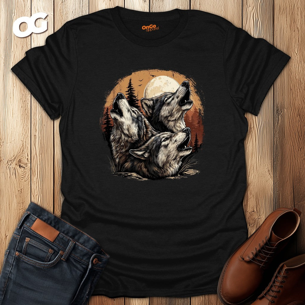 Wolf Moon T-Shirt with Howling Wolves Design – black – oak-wood