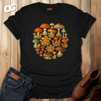 Mushroom Circle Unisex T-Shirt with Nature Design – black – oak-wood