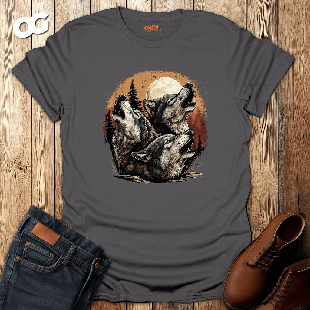 Wolf Moon T-Shirt with Howling Wolves Design – charcoal – oak-wood